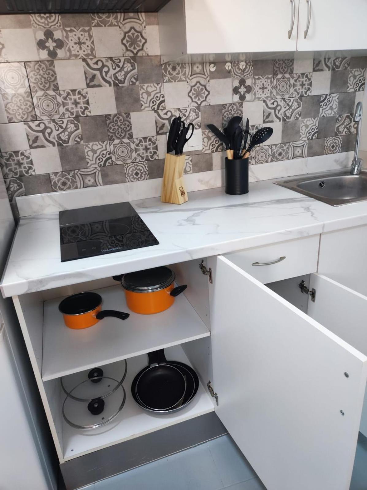 Apartamento Centrico Cerca De La Playa Alicante Buitenkant foto