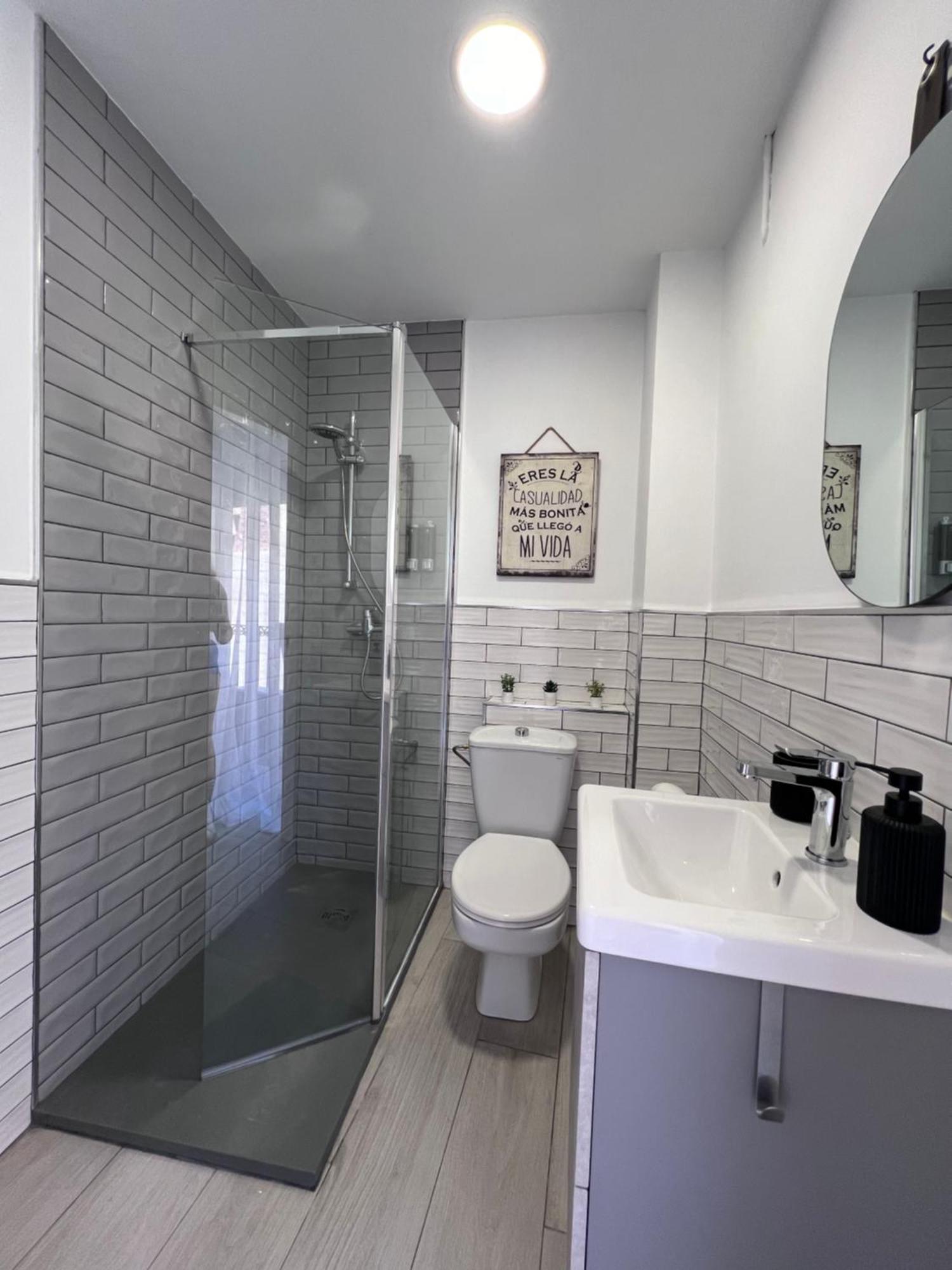 Apartamento Centrico Cerca De La Playa Alicante Buitenkant foto
